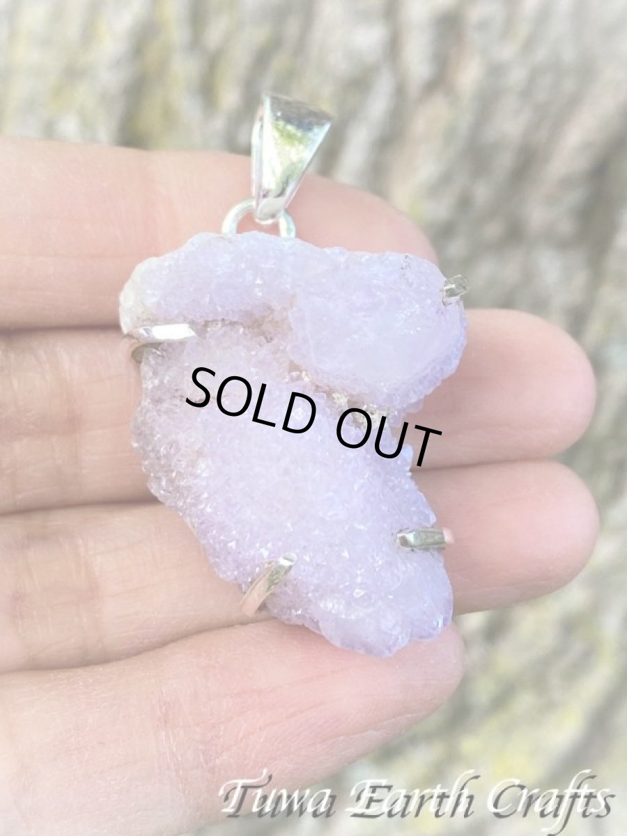 画像6: 【自信アップ・自己信頼】大ぶり 高品質スピリットクォーツ 精霊水晶 ペンダントトップ / カクタスアメシスト サボテン水晶*ヒーリングジュエリー 原石 鉱物 スピリチュアル パワーストーン天然石アクセサリー (6)