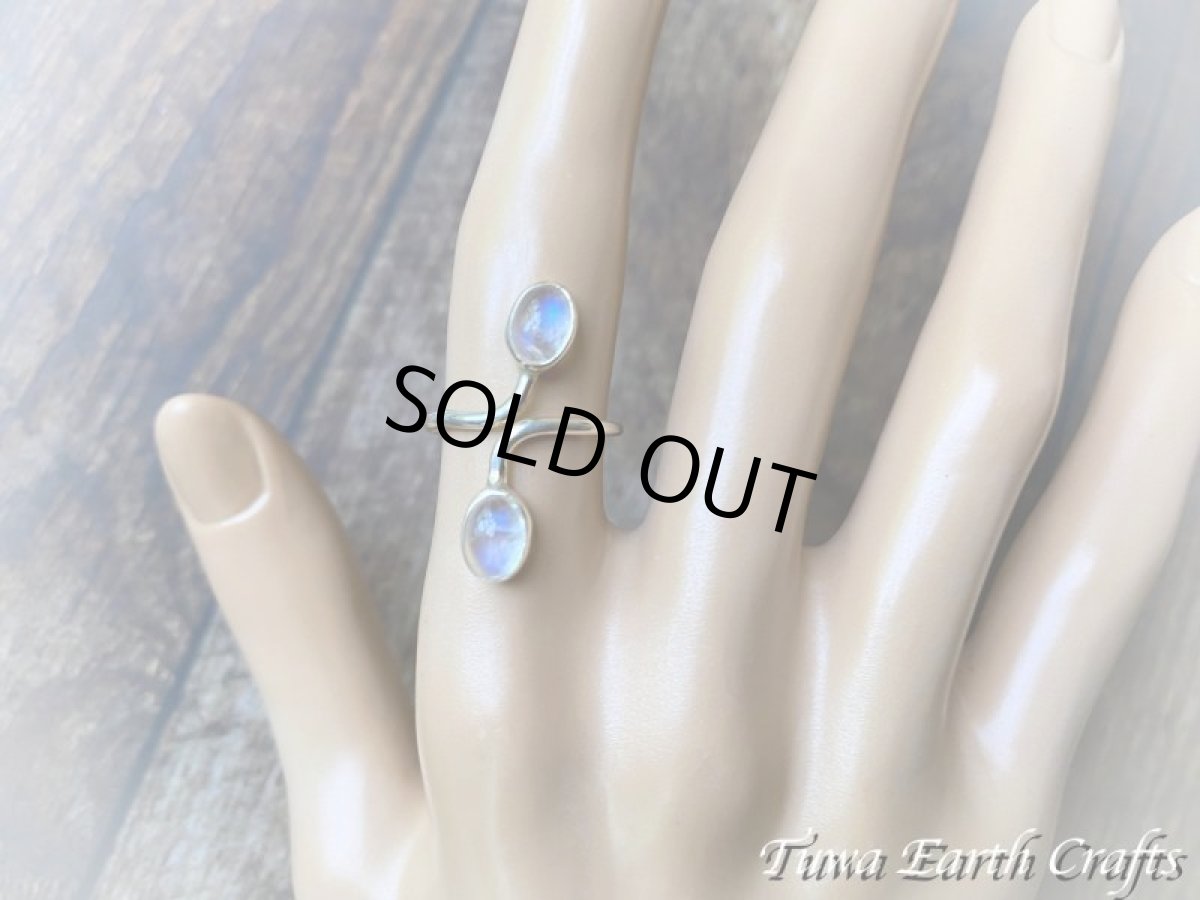 画像4: 【直感力アップ・潜在能力を引き出す】高品質ブルームーンストーン リング指輪 サイズ調節可能 オープンリング★3号 4号 5号 6号 7号 8号 9号 10号 11号 12号 13号 14号 15号 16号  天然石パワーストーンアクセサリー スピリチュアル (4)