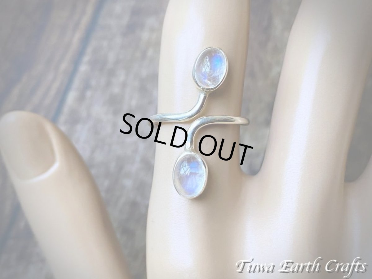 画像3: 【直感力アップ・潜在能力を引き出す】高品質ブルームーンストーン リング指輪 サイズ調節可能 オープンリング★3号 4号 5号 6号 7号 8号 9号 10号 11号 12号 13号 14号 15号 16号  天然石パワーストーンアクセサリー スピリチュアル (3)