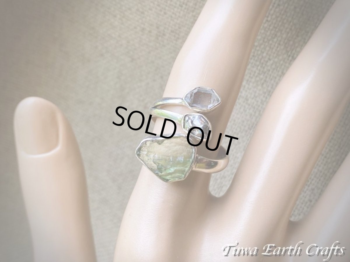 画像16: 宇宙から来た希少石♪ 高品質モルダバイト原石リング指輪 with カンポデルシエロ隕石 &ハーキマーダイヤモンド（両剣水晶） サイズ調節可能オープンリング 6号 7号 8号 9号 10号 11号 12号 13号 14号 15号 16号 17号 18号 19号 天然石ジュエリー お守りアクセサリー　 (16)