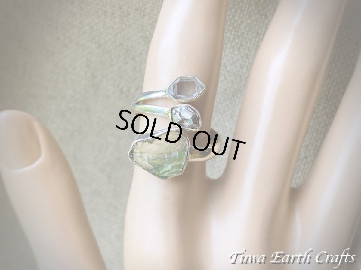 画像17: 宇宙から来た希少石♪ 高品質モルダバイト原石リング指輪 with カンポデルシエロ隕石 &ハーキマーダイヤモンド（両剣水晶） サイズ調節可能オープンリング 6号 7号 8号 9号 10号 11号 12号 13号 14号 15号 16号 17号 18号 19号 天然石ジュエリー お守りアクセサリー　 (17)