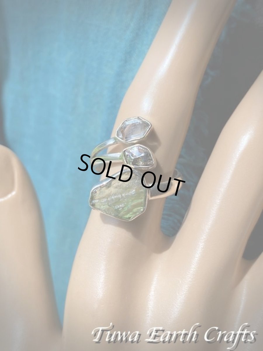 画像20: 宇宙から来た希少石♪ 高品質モルダバイト原石リング指輪 with カンポデルシエロ隕石 &ハーキマーダイヤモンド（両剣水晶） サイズ調節可能オープンリング 6号 7号 8号 9号 10号 11号 12号 13号 14号 15号 16号 17号 18号 19号 天然石ジュエリー お守りアクセサリー　 (20)