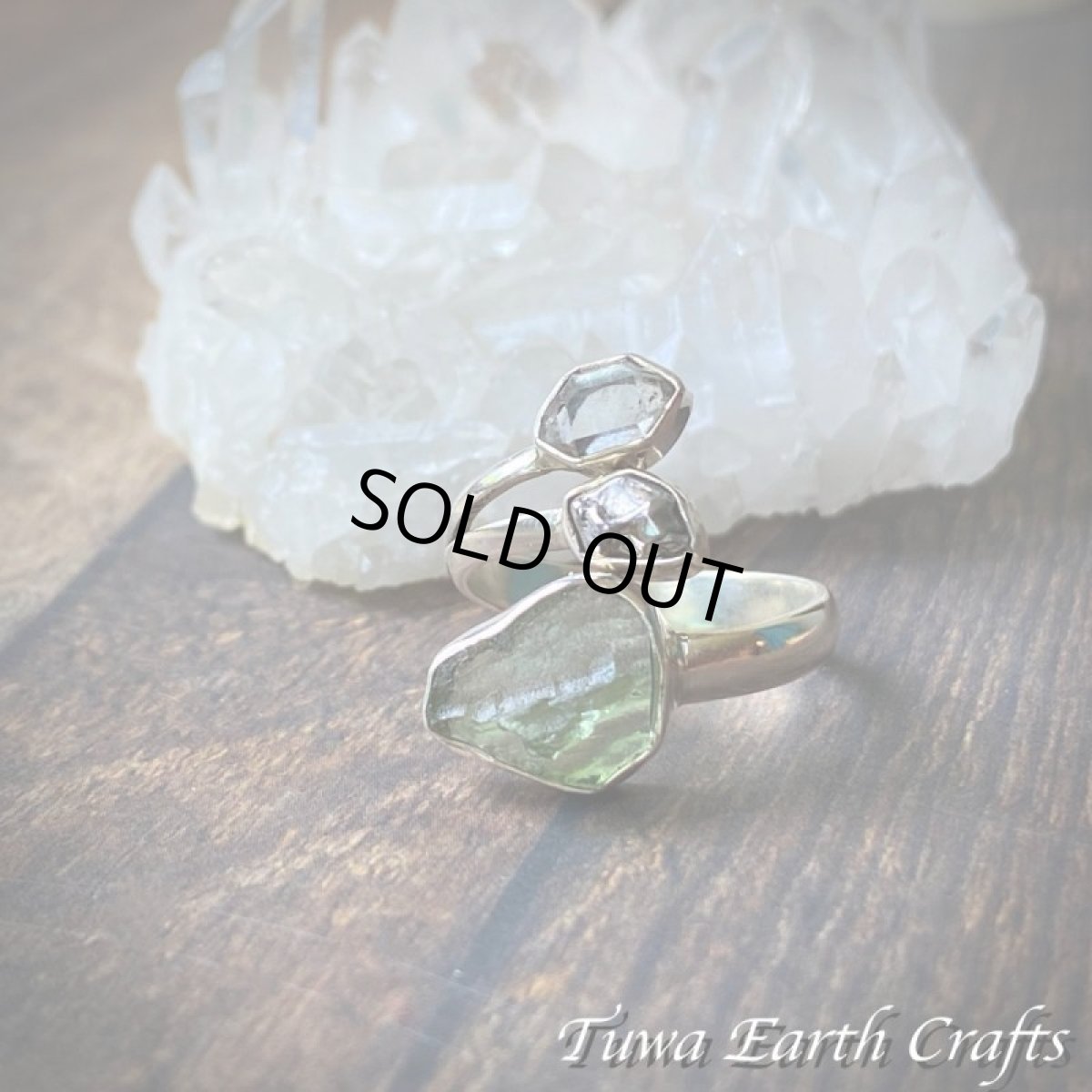 画像13: 宇宙から来た希少石♪ 高品質モルダバイト原石リング指輪 with カンポデルシエロ隕石 &ハーキマーダイヤモンド（両剣水晶） サイズ調節可能オープンリング 6号 7号 8号 9号 10号 11号 12号 13号 14号 15号 16号 17号 18号 19号 天然石ジュエリー お守りアクセサリー　 (13)