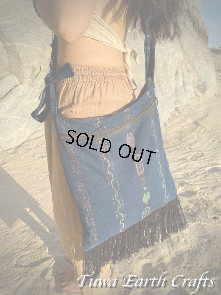 画像19: メキシコより♪ リバーシブル♪ 手刺繍 手織り フリンジショルダーバッグ 1点もの ハンドメイド 手仕事 ハンドクラフト エスニック ファッション ヒッピー  (19)