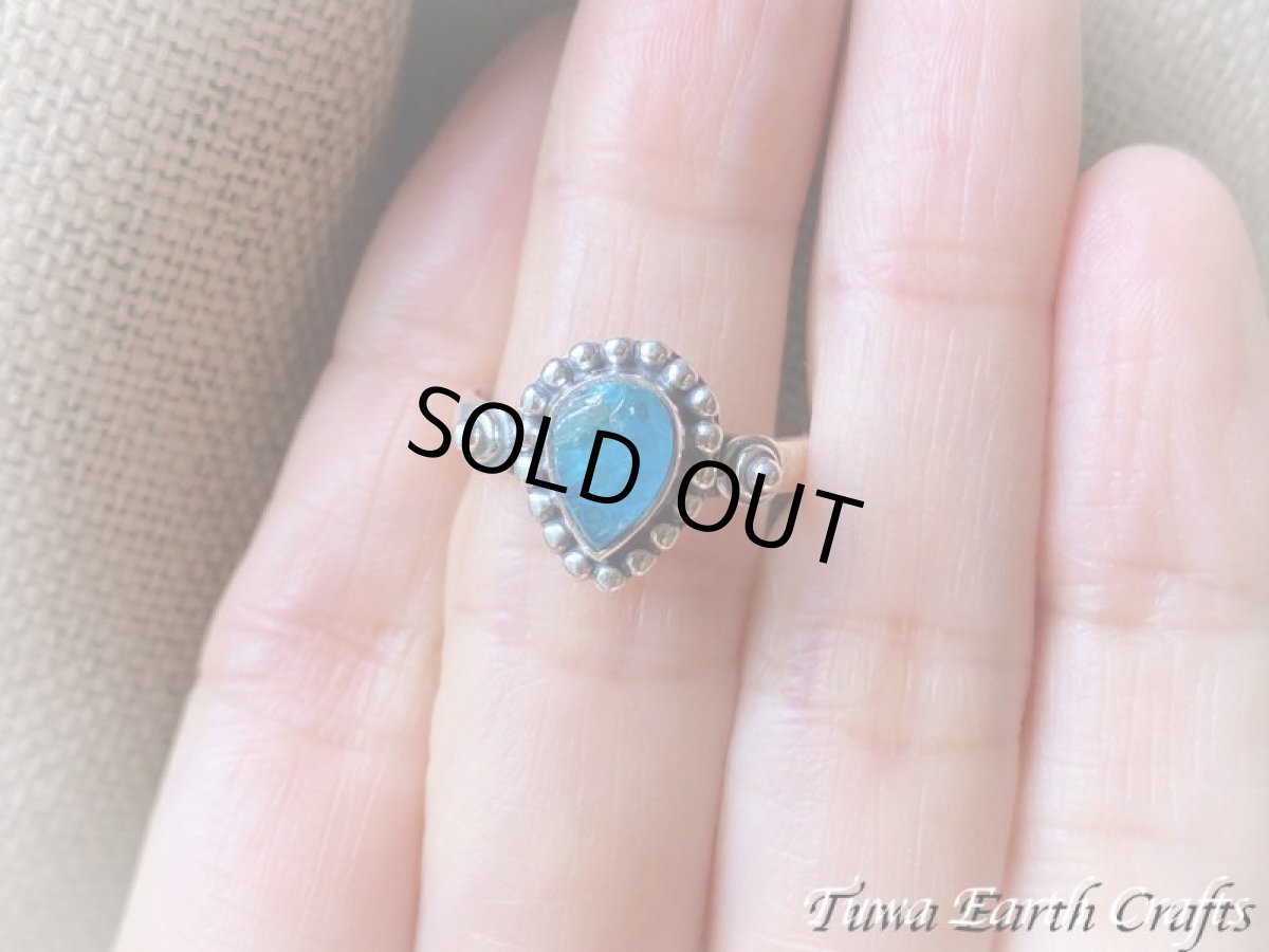 画像18: 【モチベーションUP・意志の強化】高品質 ネオンブルーアパタイト原石シルバーリング 指輪13号 ヒーリング天然石パワーストーンアクセサリー スピリチュアルお守りジュエリー (18)