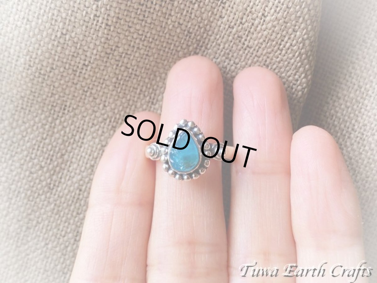 画像8: 【モチベーションUP・意志の強化】高品質 ネオンブルーアパタイト原石シルバーリング 指輪13号 ヒーリング天然石パワーストーンアクセサリー スピリチュアルお守りジュエリー (8)