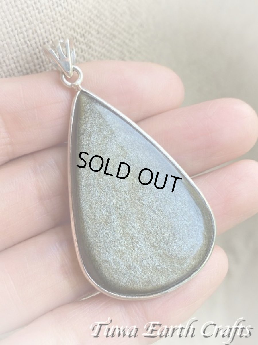 画像4: 【魔除け・厄除け】石全長4cm大ぶり♪ 高品質ゴールドシーンオブシディアン（黒曜石）ペンダントトップ*パワーストーン天然石お守りアクセサリー ヒーリングジュエリー スピリチュアル (4)