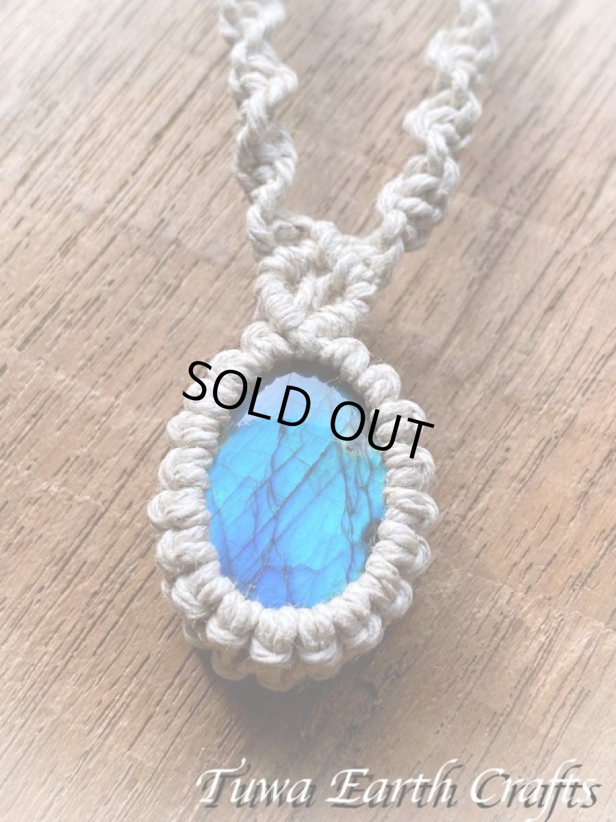 画像22: ディープブルー高品質ラブラドライト ペンダント/ネックレス  チョーカー シンプル 水晶★ヘンプ素材 無染色 生成り ナチュラル天然素材オーガニックファッション 天然石パワーストーンお守りマクラメアクセサリー (22)