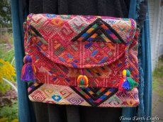 画像7: メキシコより♪ 手刺繍 ポシェット・バッグ 1点もの ハンドメイド 手仕事 ハンドクラフト エスニック ボヘミアン ファッション (7)