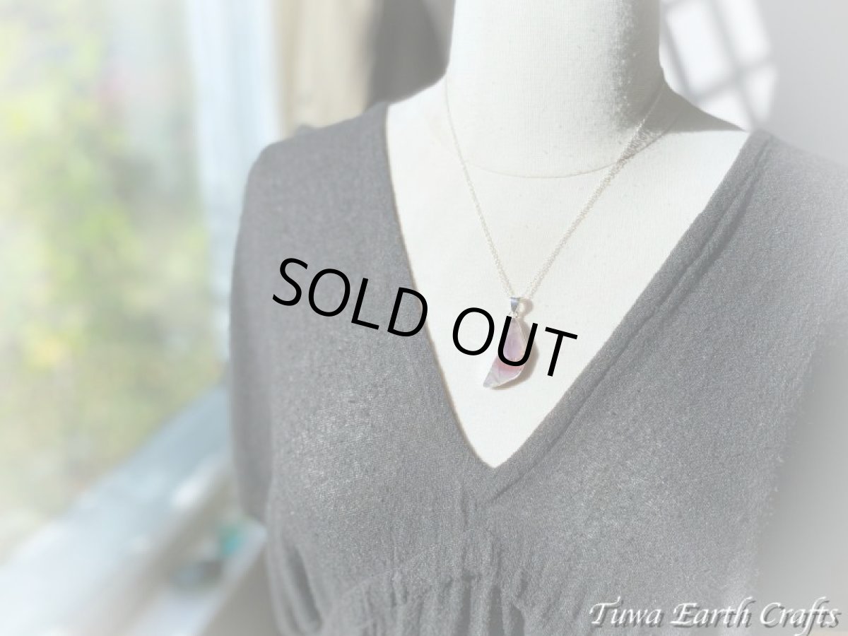 画像12: 【運気・金運アップ・ヒーリング】お月さま型♪大ぶり高品質スーパーセブン/セイクリッドセブン ペンダントトップ★天然石パワーストーンアクセサリー スピリチュアル ヒーリングお守りジュエリー (12)