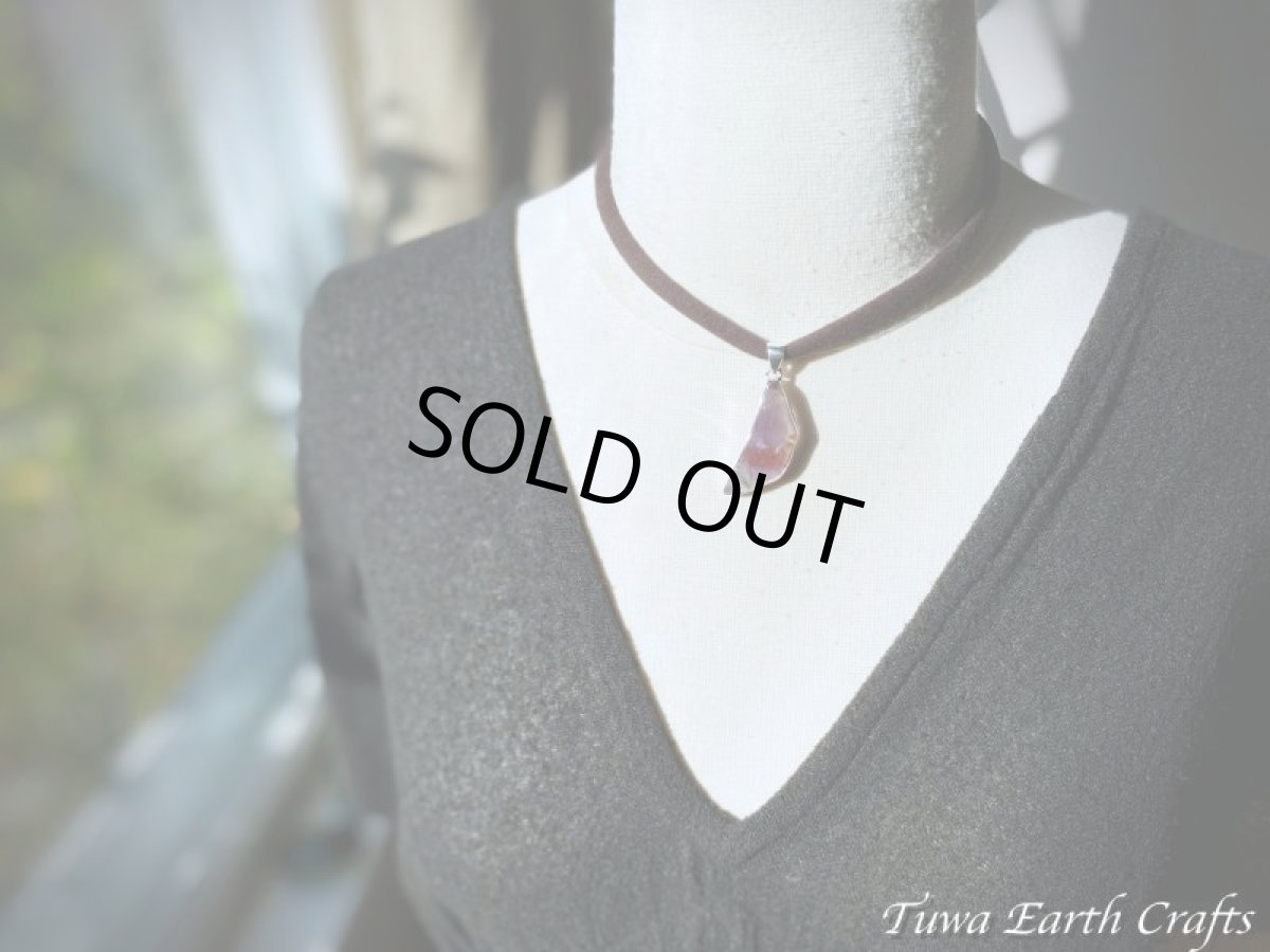 画像18: 【運気・金運アップ・ヒーリング】お月さま型♪大ぶり高品質スーパーセブン/セイクリッドセブン ペンダントトップ★天然石パワーストーンアクセサリー スピリチュアル ヒーリングお守りジュエリー (18)