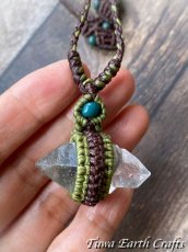画像1: 高品質 ダブルポイント両剣水晶 ネックレス ペンダント＊ヒマラヤクリスタル ダブルターミネーション ダブルターミネーテッドクォーツ 1点ものハンドメイド マクラメ編みアクセサリー　天然石パワーストーンお守りジェリー　ヒーリング (1)