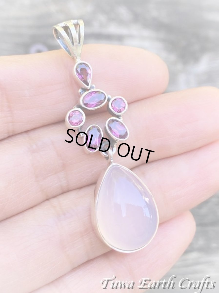 画像5: 【自己肯定・自信】高品質ローズクォーツ ペンダントトップ with 宝石質グレープガーネット（ロードライトガーネット）★パワーストーン天然石アクセサリー ヒーリングストーンお守りジュエリー スピリチュアル (5)