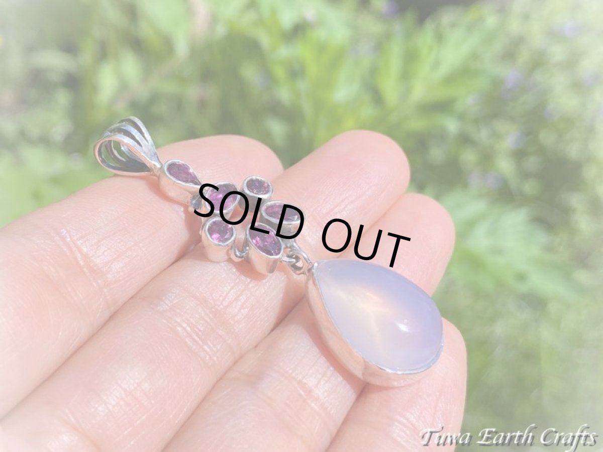 画像9: 【自己肯定・自信】高品質ローズクォーツ ペンダントトップ with 宝石質グレープガーネット（ロードライトガーネット）★パワーストーン天然石アクセサリー ヒーリングストーンお守りジュエリー スピリチュアル (9)