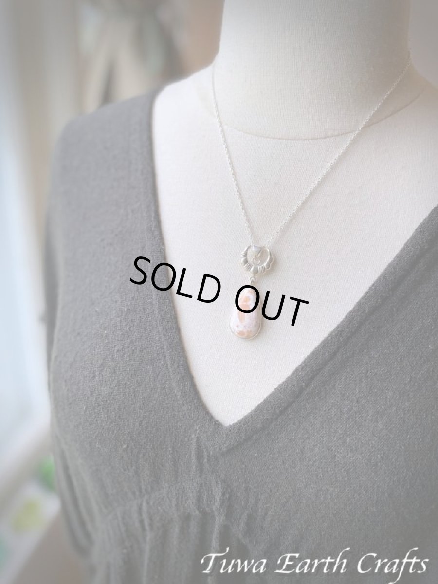 画像9: 【浄化・ヒーリング・瞑想】高品質スコレサイト ペンダントトップ スコレス沸石 スティルバイト入り*1点物 パワーストーン天然石アクセサリー　お守りジュエリー スピリチュアル  (9)