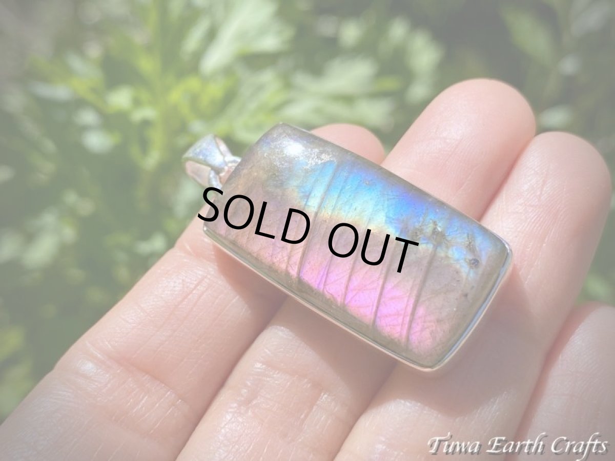 画像9: 1点物 大ぶり 高品質ラブラドライト ペンダントトップ 神秘的パープル・ピンク・ブルー・ゴールド シラー パワーストーン天然石 お守りアクセサリー ヒーリングジュエリー スピリチュアル (9)