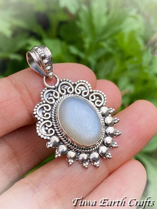 直感力アップ・潜在能力を引き出す】高品質ホワイトムーン