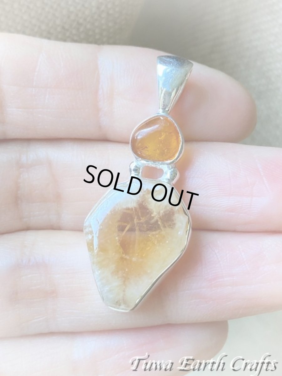 画像6: 【開運・ヒーリング】高品質シトリン原石ペンダントトップ with 琥珀 1点もの★パワーストーン天然石アクセサリー ヒーリングストーンお守りジュエリー 11月誕生石 スピリチュアル (6)