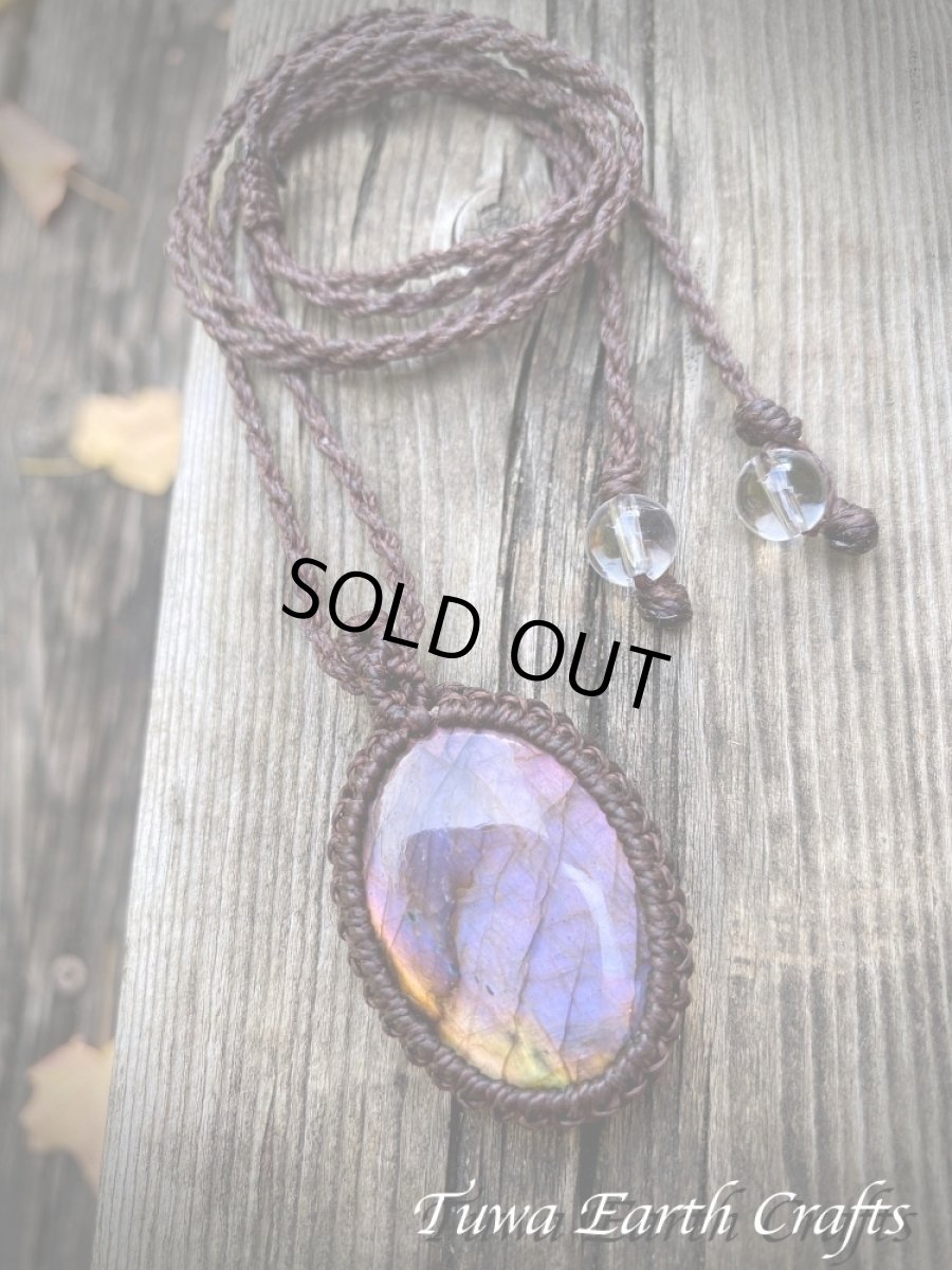 画像24: 【夢の実現・直観力アップ】高品質大ぶり幻想的 パープル ピンクラブラドライト ネックレス ペンダント＊シンプル 1点もの マクラメ ヒーリング天然石パワーストーンアクセサリー レインボーラブラドライト スピリチュアルお守りジュエリー (24)