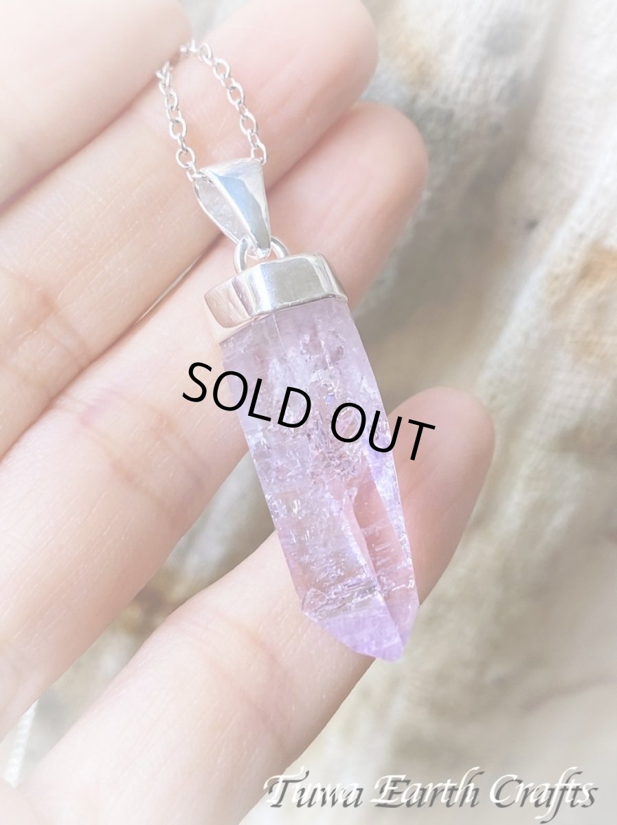 画像41: 【浄化・癒し】大ぶり高品質アメシスト/アメジスト原石ポイント(メキシコ・ベラクルス産)ペンダントトップ *バーコード入り♪ 2月誕生石　紫水晶　鉱物　パワーストーン天然石アクセサリー ヒーリングクリスタル　お守りジュエリー (41)