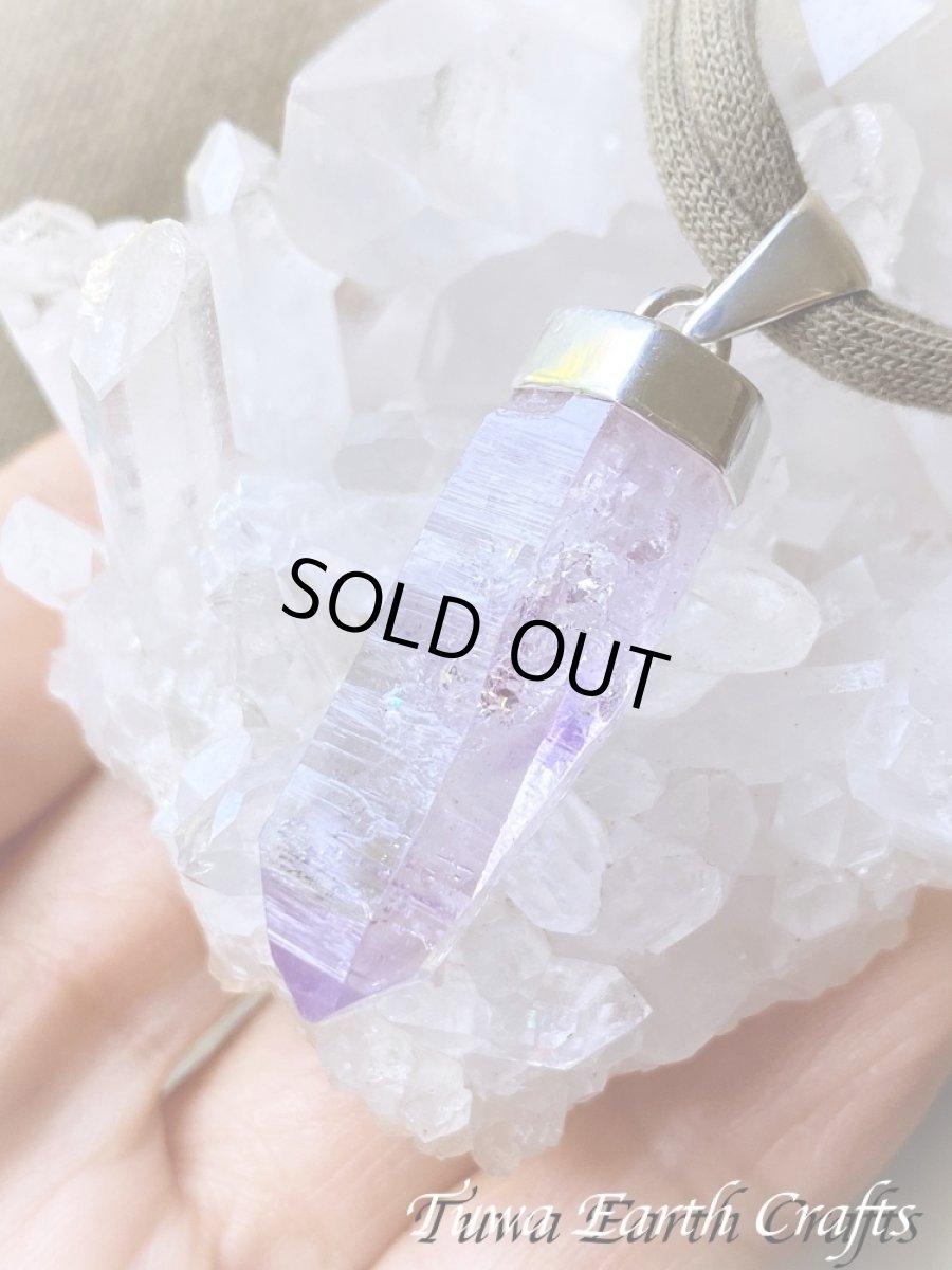 画像27: 【浄化・癒し】大ぶり高品質アメシスト/アメジスト原石ポイント(メキシコ・ベラクルス産)ペンダントトップ *バーコード入り♪ 2月誕生石　紫水晶　鉱物　パワーストーン天然石アクセサリー ヒーリングクリスタル　お守りジュエリー (27)