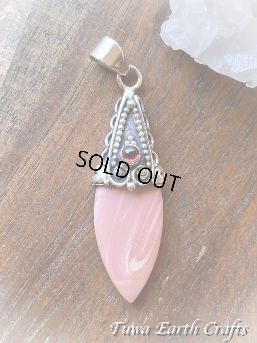 画像4: 【女性性の向上・創造力UP】高品質ピンクオパール ペンダントトップ with ガーネット★１点もの 天然石パワーストーンお守りアクセサリー ヒーリングジュエリー スピリチュアル (4)