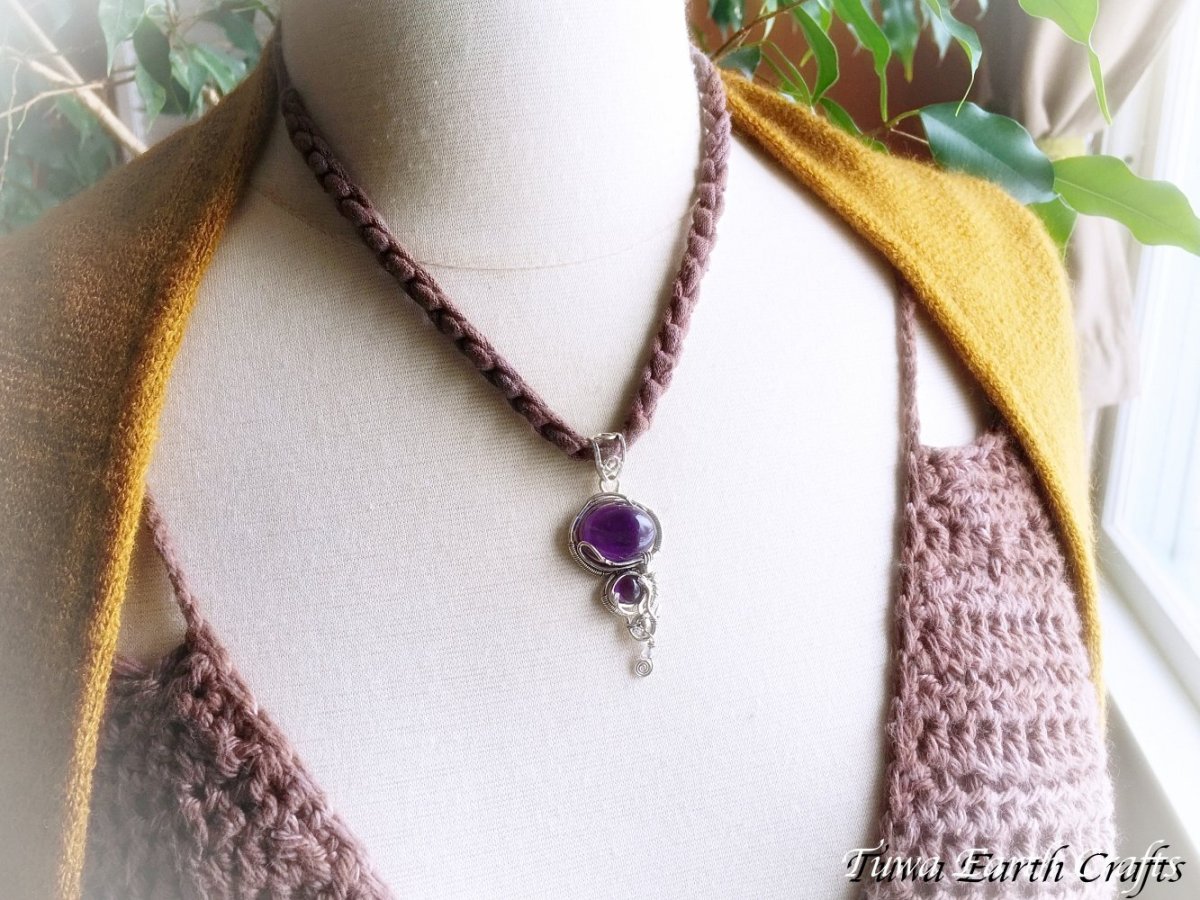 画像9: 【浄化・直観力向上・護身】高品質アメジスト　ペンダントトップ ワイヤーアート 紫水晶★1点物パワーストーン天然石アクセサリー スターリングシルバー ヒーリングストーンお守りスピリチュアルジュエリー (9)