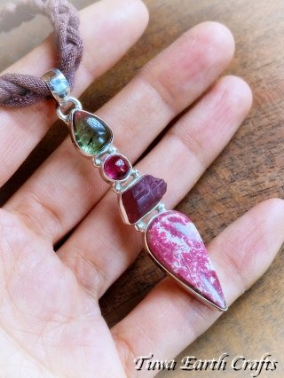 ピンク・パープル系ストーン - Tuwa Earth Crafts