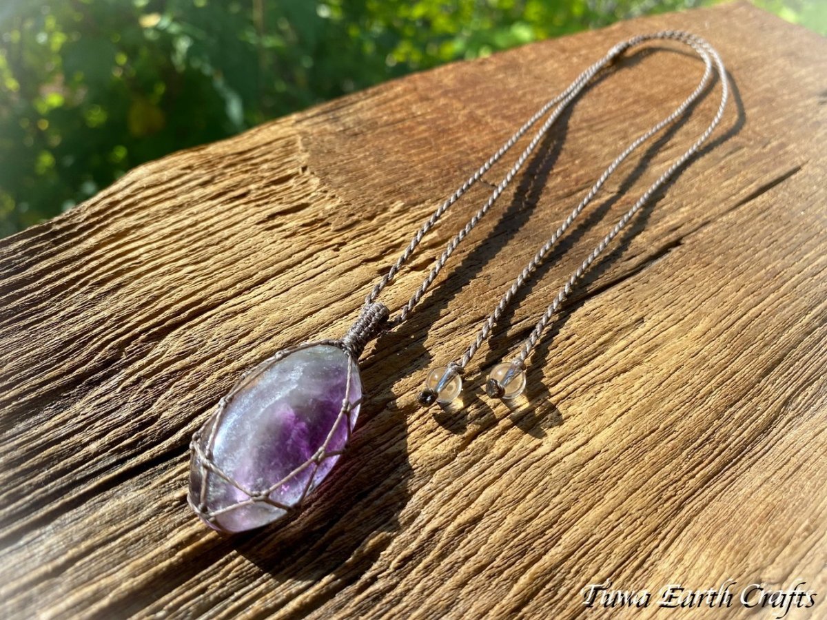 画像34: 【自由な発想の促進・集中力アップ】大ぶり高品質フローライト ネックレス ペンダント シンプル＆ナチュラル 1点もの ハンドメイドお守り　パワーストーン天然石ヒーリングストーン マクラメアクセサリー　スピリチュアル  (34)