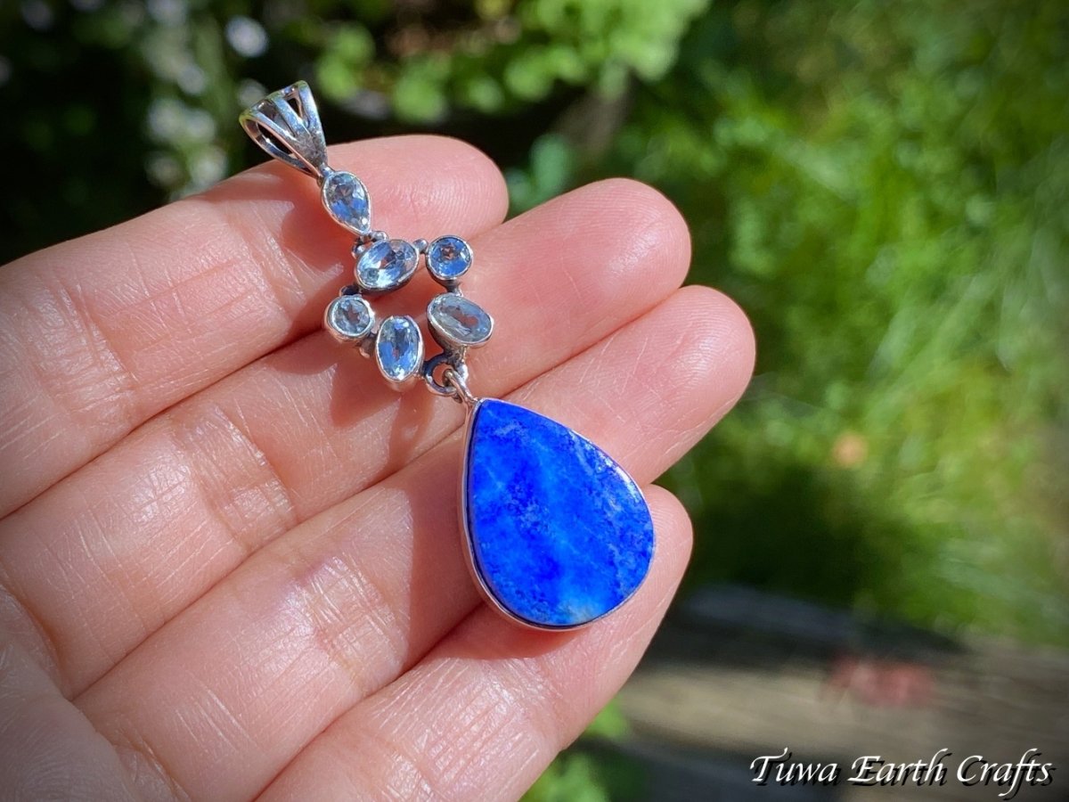 画像25: 【魔除け・厄除け・受験お守り】高品質ラピスラズリ（アフガニスタン産）ペンダントトップ with キラキラ宝石質ブルートパーズ  パワーストーン天然石アクセサリー 合格祈願お守り スピリチュアルジュエリー (25)