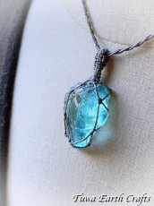 画像15: 高品質アンダラクリスタル（シエラネバダ産）ネックレス・ペンダント アクアブルー エレクトリックブルー  シンプル＆ナチュラル マクラメ 1点もの パワーストーン 天然石 ハンドメイドアクセサリー スピリチュアル お守り ヒーリングジュエリー　癒し効果 (15)