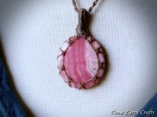 画像13: 【ヒーリング・美的感覚アップ】高品質インカローズ天然石ペンダント/ネックレス ロードクロサイト*シンプル ハンドメイド 1点もの パワーストーン天然石ヒーリングストーン マクラメ編みアクセサリー　金属アレルギー対応　スピリチュアル　お守り (13)