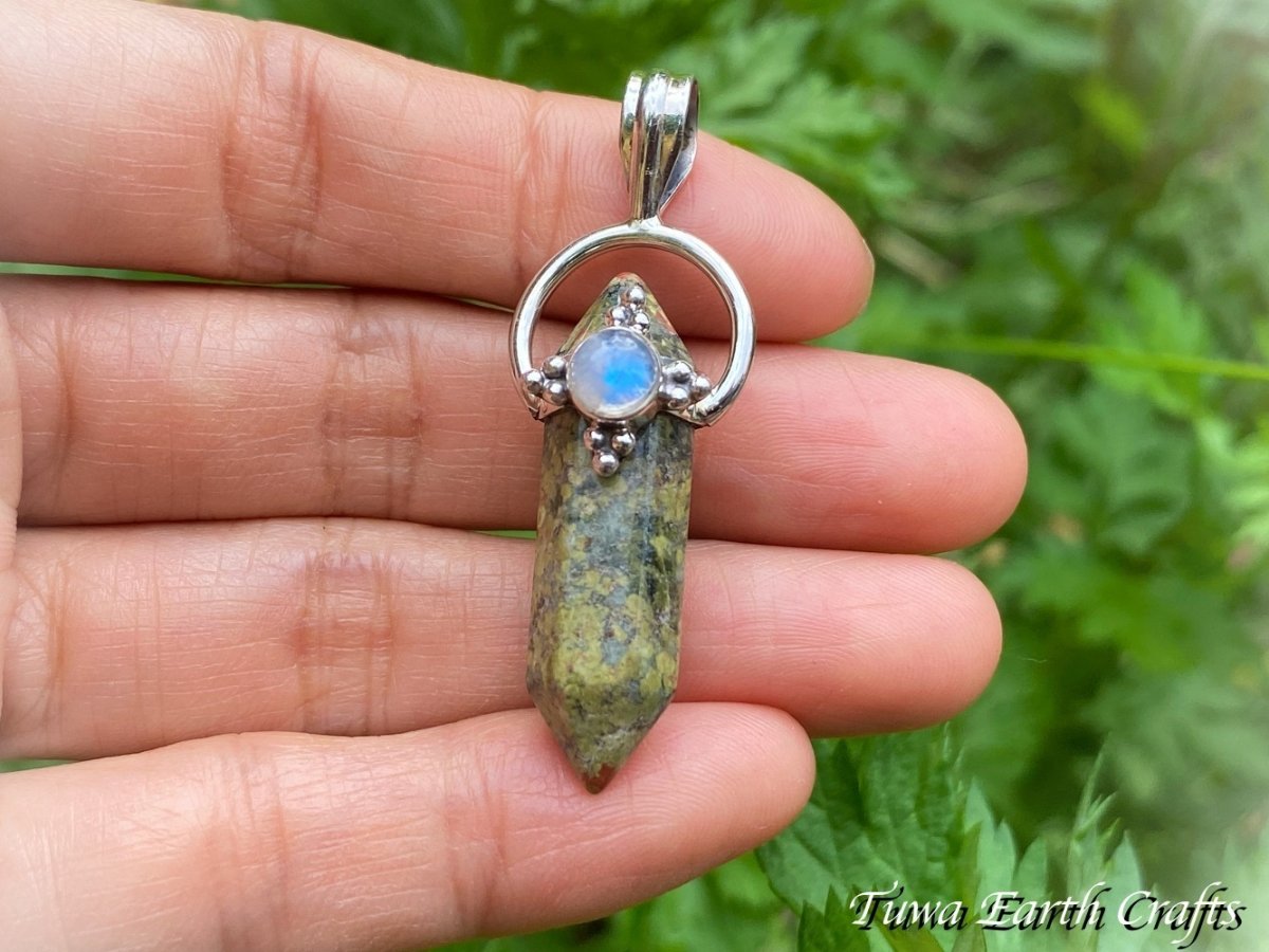 画像5: 高品質ユナカイト ペンダントトップ with ブルームーンストーン*両剣ポイント 1点ものヒーリングジュエリー 天然石パワーストーンアクセサリー スピリチュアル ジュエリー ワンド【リラックス・トラウマ除去・癒し効果】 (5)