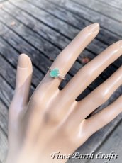 画像7:  高品質 天然エメラルド原石 指輪リング11号 1点物 パワーストーン シンプルデザイン 天然石 ジュエリー お守り ハンドメイド アクセサリー　スピリチュアル (7)