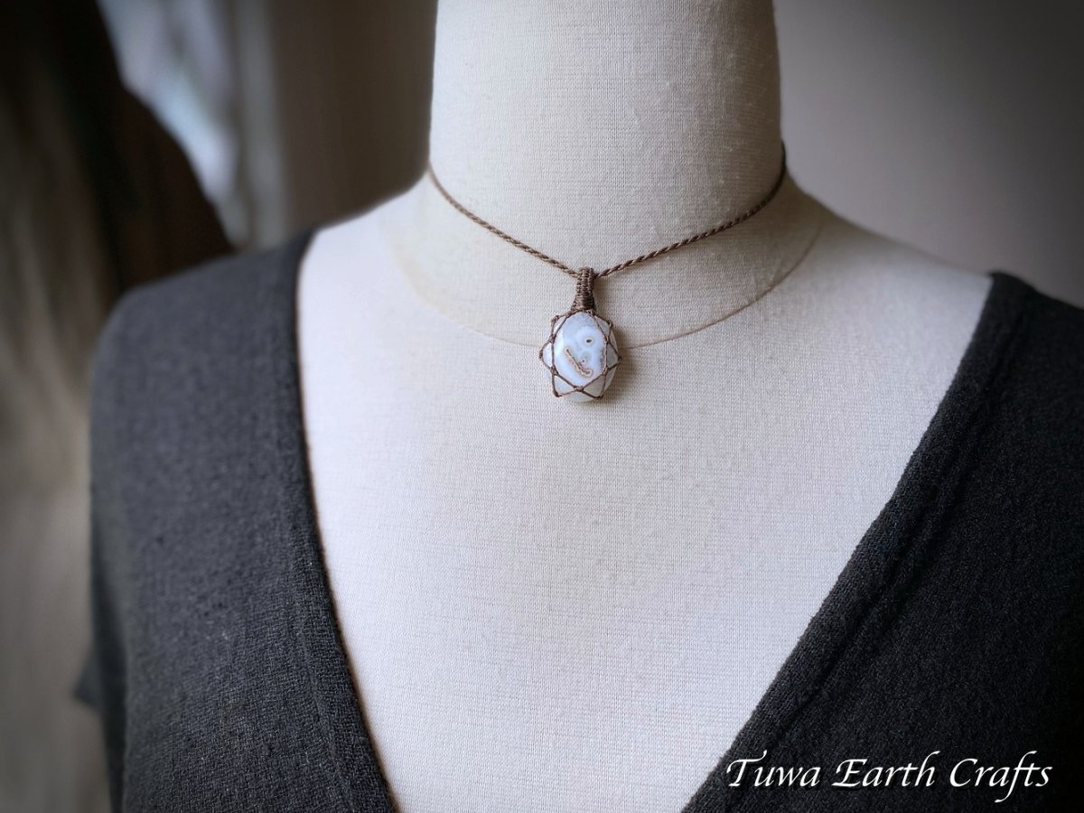 画像17: 【魔除け・邪気払い】高品質ソーラークォーツ ペンダント/ネックレス シンプル 1点物マクラメ編みアクセサリー 天然石パワーストーンお守りヒーリングジュエリー ソーラーアゲート (17)