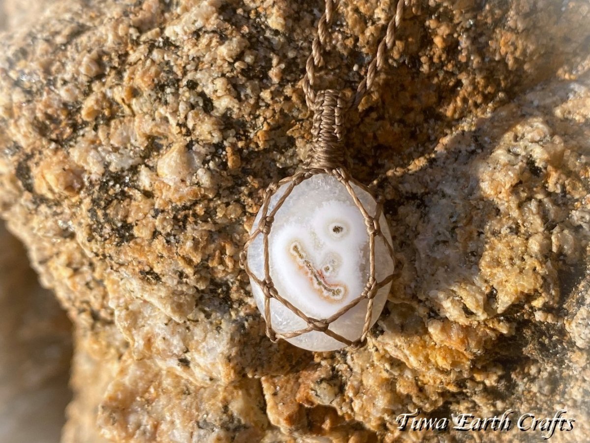 画像3: 【魔除け・邪気払い】高品質ソーラークォーツ ペンダント/ネックレス シンプル 1点物マクラメ編みアクセサリー 天然石パワーストーンお守りヒーリングジュエリー ソーラーアゲート (3)