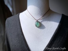 画像11: 【自由な発想を促す】高品質 グリーンフローライト　ペンダント・ネックレス★シンプル＆ナチュラル　ハンドメイド 1点もの マクラメ編み　受験お守り　天然石パワーストーン アクセサリー　スピリチュアル (11)