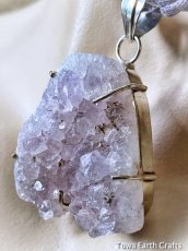 画像9: 会員様限定15％OFF♪  大ぶりビッグサイズ♪【浄化・癒し】1点物　アメシスト/アメジスト原石クラスター　ペンダントトップ*2月誕生石　紫水晶　鉱物　パワーストーン天然石　アクセサリー (9)