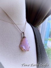 画像15: 高品質アンダラクリスタル（シエラネバダ産）ネックレス・ペンダント  希少エンジェルオーラ/ハートオブゴッドウィズインピンク シンプル＆ナチュラル マクラメ 1点ものパワーストーン天然石ハンドメイドアクセサリー スピリチュアルお守りヒーリングジュエリー (15)