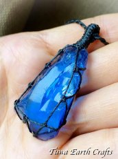 画像7: 虹入り🌈✨高品質アンダラクリスタル（シエラネバダ産）美原石ネックレス・ペンダント エレスチャルサファイア  ブルー 青 シンプル＆ナチュラル マクラメ 1点もの パワーストーン 天然石 ハンドメイドアクセサリー スピリチュアル お守り ヒーリングジュエリー　金属アレルギー対応 (7)