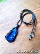 画像23: 虹入り🌈✨高品質アンダラクリスタル（シエラネバダ産）美原石ネックレス・ペンダント エレスチャルサファイア  ブルー 青 シンプル＆ナチュラル マクラメ 1点もの パワーストーン 天然石 ハンドメイドアクセサリー スピリチュアル お守り ヒーリングジュエリー　金属アレルギー対応 (23)