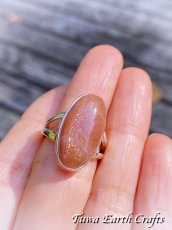 画像9: 大ぶり♪【自信向上・行動力アップ】キラキラ高品質レインボーサンストーン リング指輪 11号★1点物　パワーストーンお守りジュエリー天然石ヒーリングストーン アクセサリー (9)