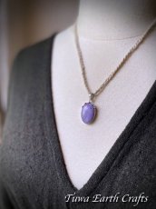 画像11: 【厄除け・開運】高品質 ラベンダー翡翠 ペンダントトップ★1点ものパワーストーン天然石アクセサリー　ヒーリングストーンお守りジュエリー スピリチュアル (11)