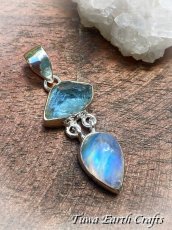 画像7: 【直感力アップ・潜在能力を引き出す】 高品質アクアマリン原石ペンダント with レインボームーンストーン ★1点もの 天然石パワーストーン お守り アクセサリー  ヒーリングジュエリー スピリチュアル　 (7)