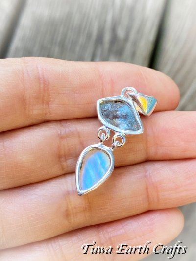 画像1: 【直感力アップ・潜在能力を引き出す】 高品質アクアマリン原石ペンダント with レインボームーンストーン ★1点もの 天然石パワーストーン お守り アクセサリー  ヒーリングジュエリー スピリチュアル　