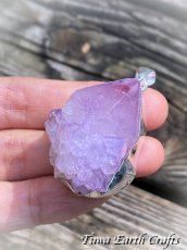 画像4: 【自信アップ・自己信頼】大ぶり 高品質スピリットクォーツ（精霊水晶) ペンダントトップ*カクタスアメシスト 1点物 原石 鉱物 パワーストーン天然石　お守りアクセサリー ヒーリングジュエリー スピリチュアル (4)
