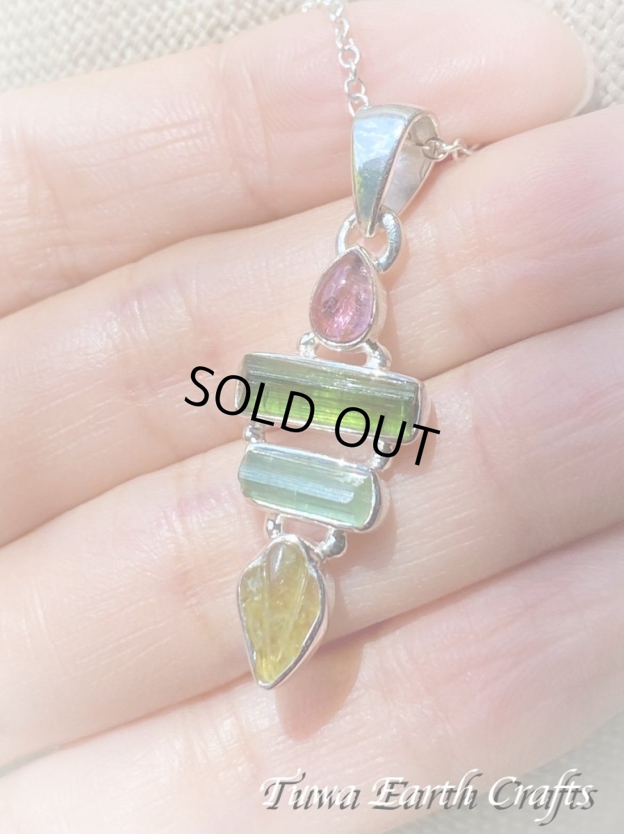 画像10: 【積極性・自信向上・金運アップ・運気アップ】1点もの 高品質トルマリン ペンダントトップ 原石 鉱物★グリーントルマリン ピンクトルマリン イエロートルマリン ハンドメイドアクセサリー お守り 癒し効果 天然石ヒーリングストーン ジュエリー (10)