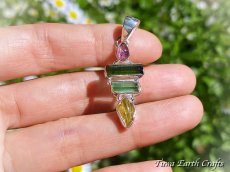 画像4: 【積極性・自信向上・金運アップ・運気アップ】1点もの 高品質トルマリン ペンダントトップ 原石 鉱物★グリーントルマリン ピンクトルマリン イエロートルマリン ハンドメイドアクセサリー お守り 癒し効果 天然石ヒーリングストーン ジュエリー (4)