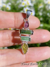 画像2: 【積極性・自信向上・金運アップ・運気アップ】1点もの 高品質トルマリン ペンダントトップ 原石 鉱物★グリーントルマリン ピンクトルマリン イエロートルマリン ハンドメイドアクセサリー お守り 癒し効果 天然石ヒーリングストーン ジュエリー (2)