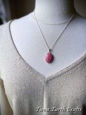 画像14: 【ヒーリング効果・美的感覚アップ】高品質インカローズ ペンダントトップ ロードクロサイト 1点もの スターリングシルバー天然石パワーストーンアクセサリー ヒーリングストーン お守りジュエリー (14)